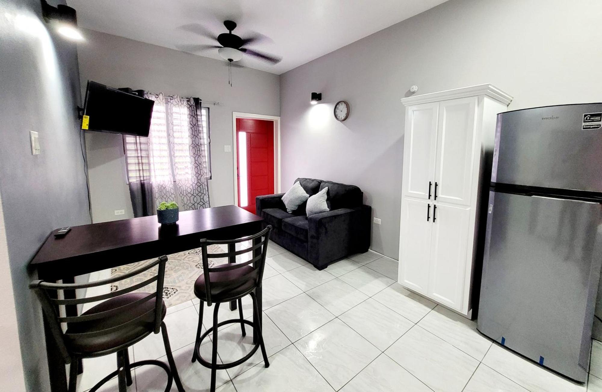 Rest Easy At Cunningham Suites 3 & 4 Ottleyʼs Village Eksteriør bilde